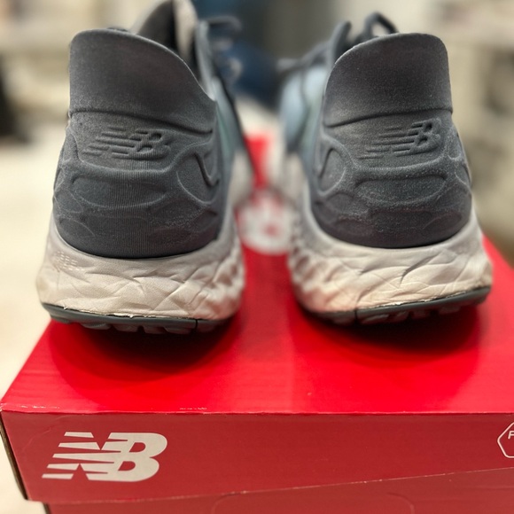 Men’s New Balance running shoes - Picture 7 of 7